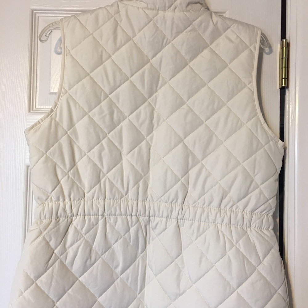 Vest - Picture 2 of 3